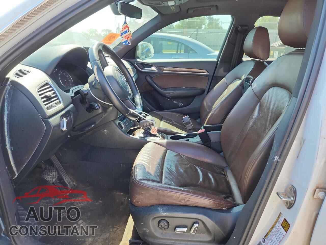 AUDI Q3 2016 - WA1GFCFS7GR017322