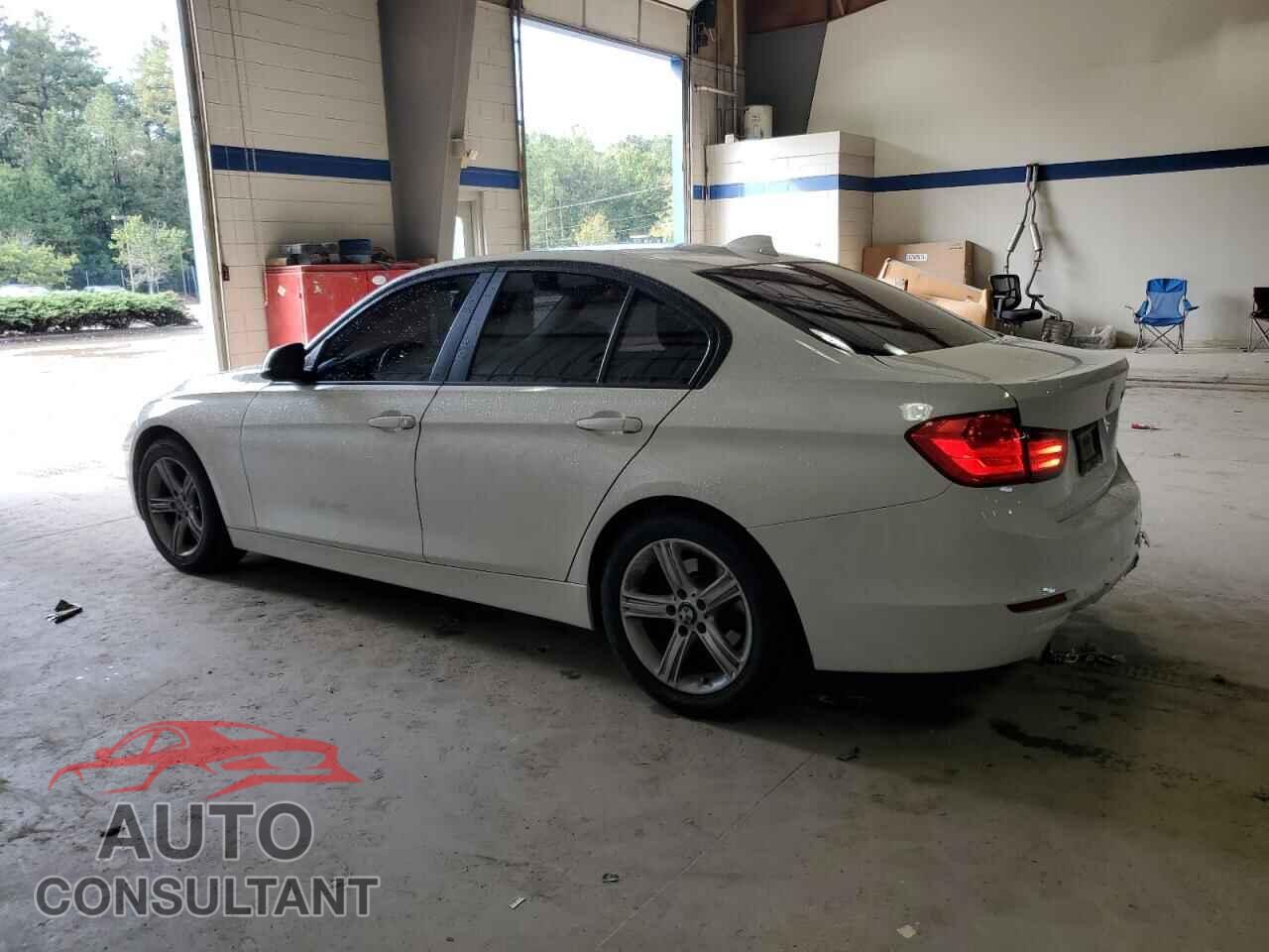 BMW 3 SERIES 2013 - WBA3B1C55DF461554