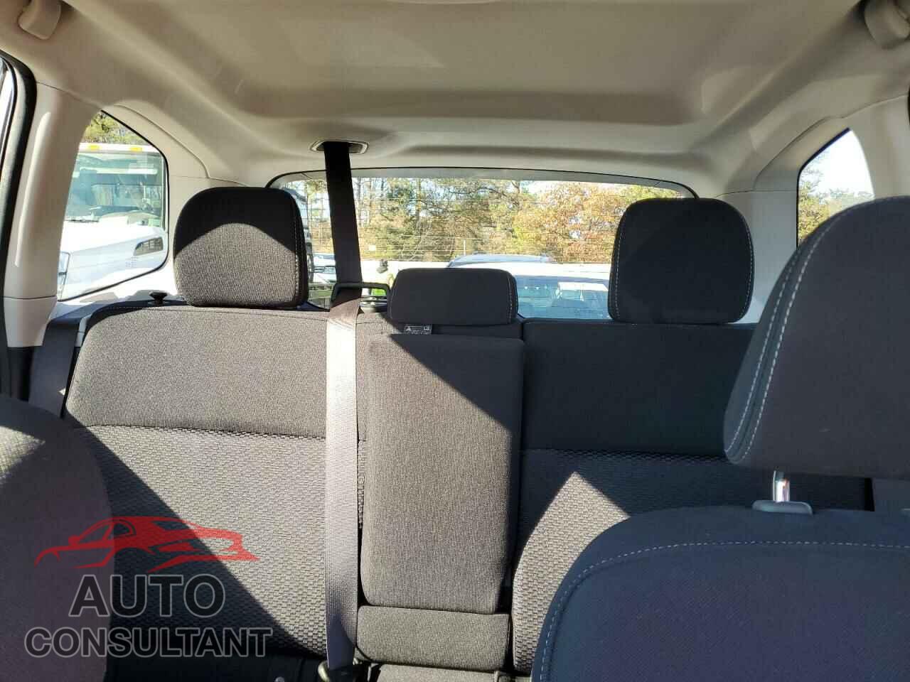 SUBARU FORESTER 2016 - JF2SJAFC3GH494283