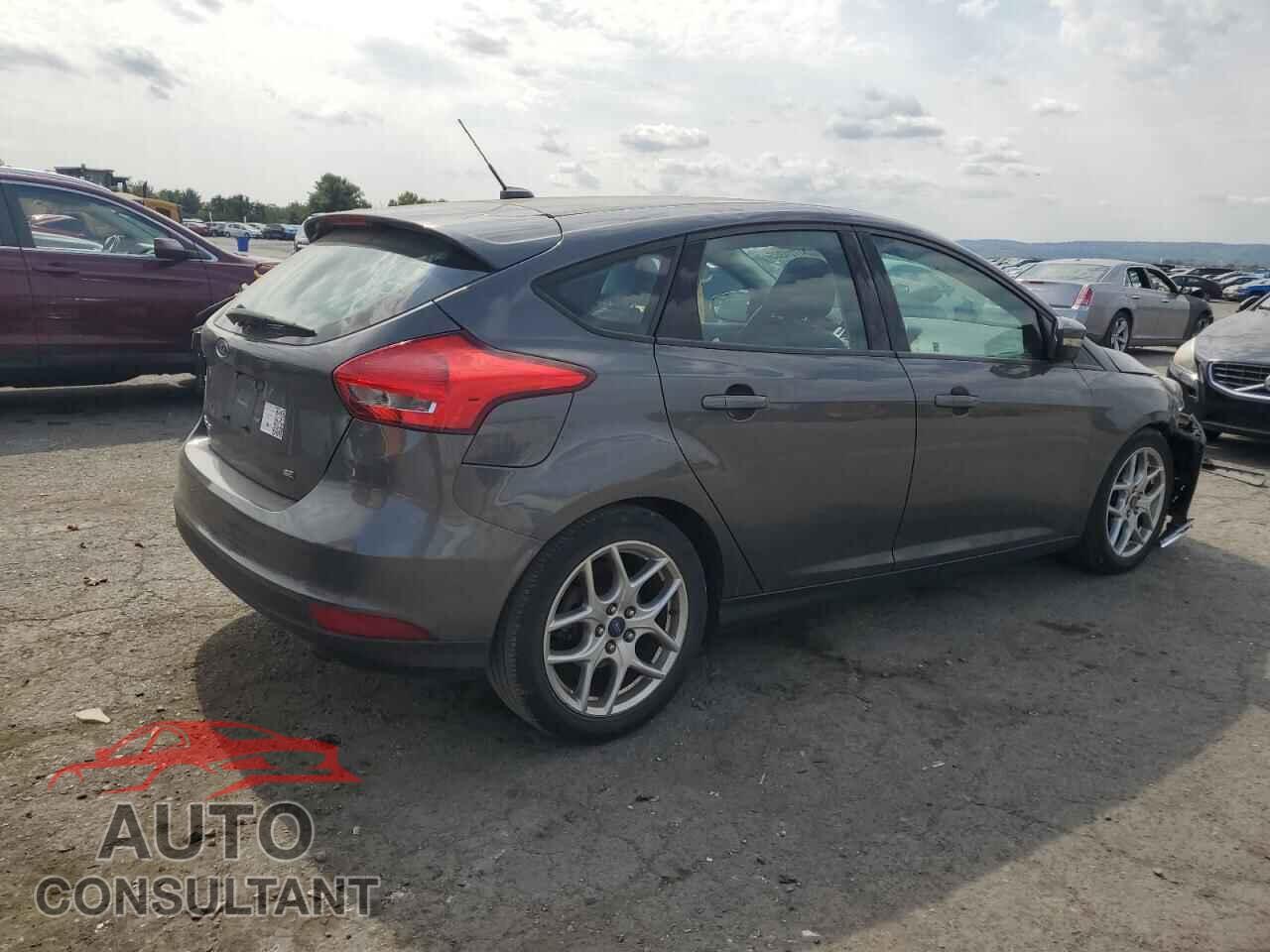 FORD FOCUS 2015 - 1FADP3K25FL310963