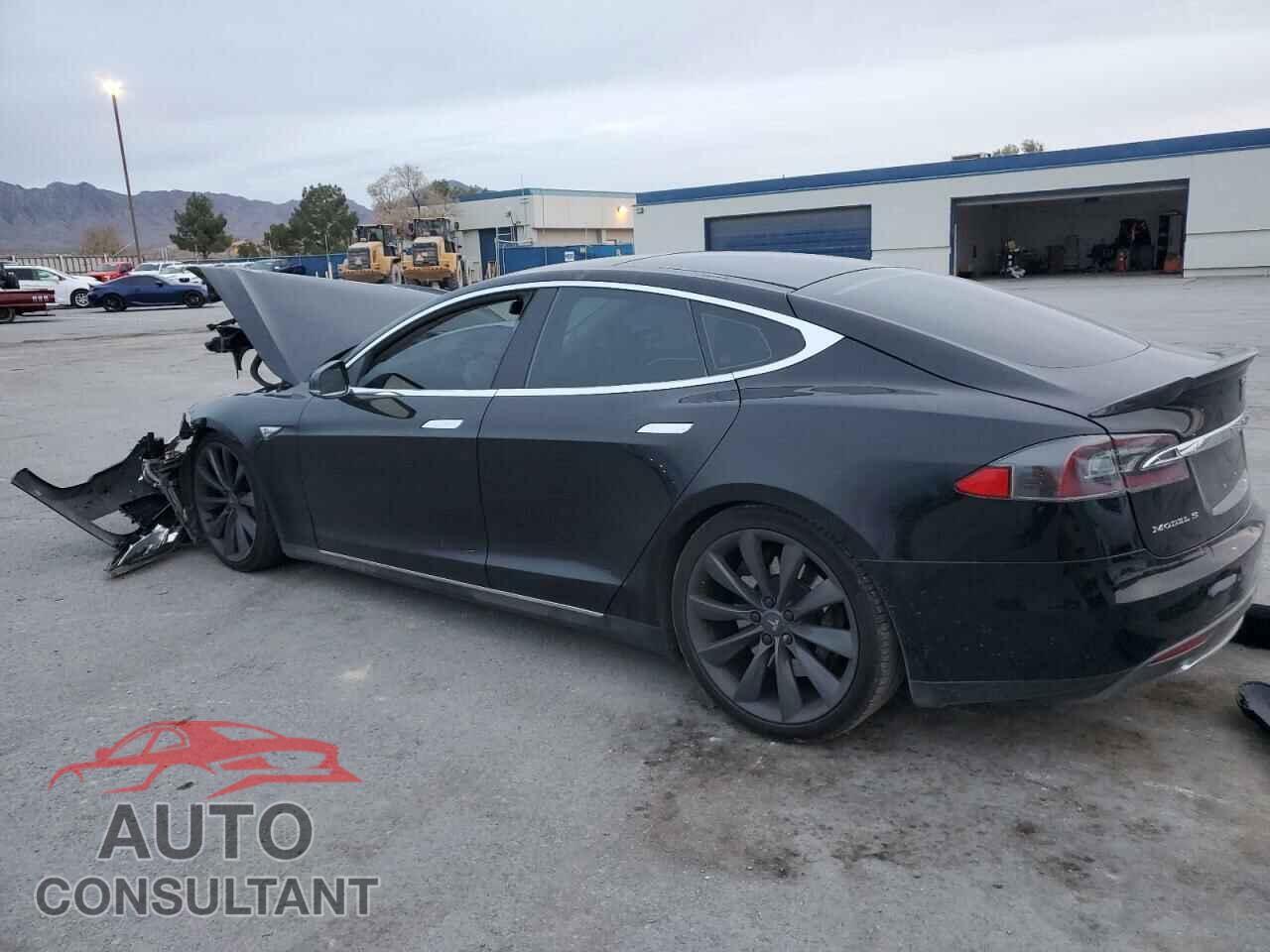 TESLA MODEL S 2013 - 5YJSA1CP9DFP21042