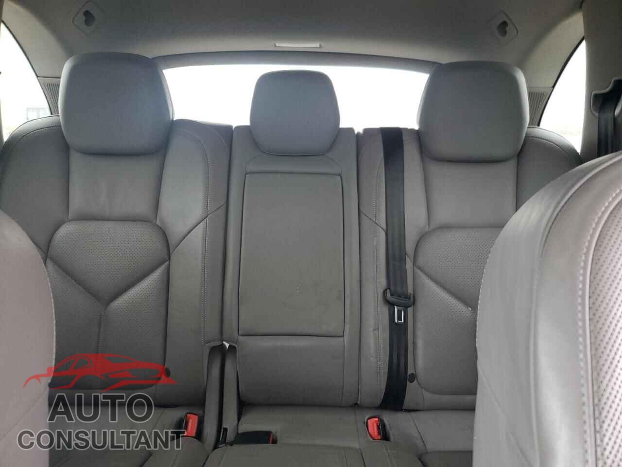 PORSCHE CAYENNE 2013 - WP1AF2A20DLA31721