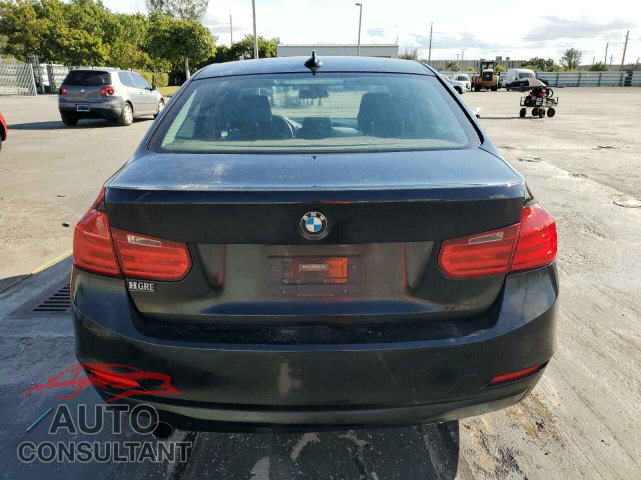 BMW 3 SERIES 2015 - WBA3B1C53FP681448