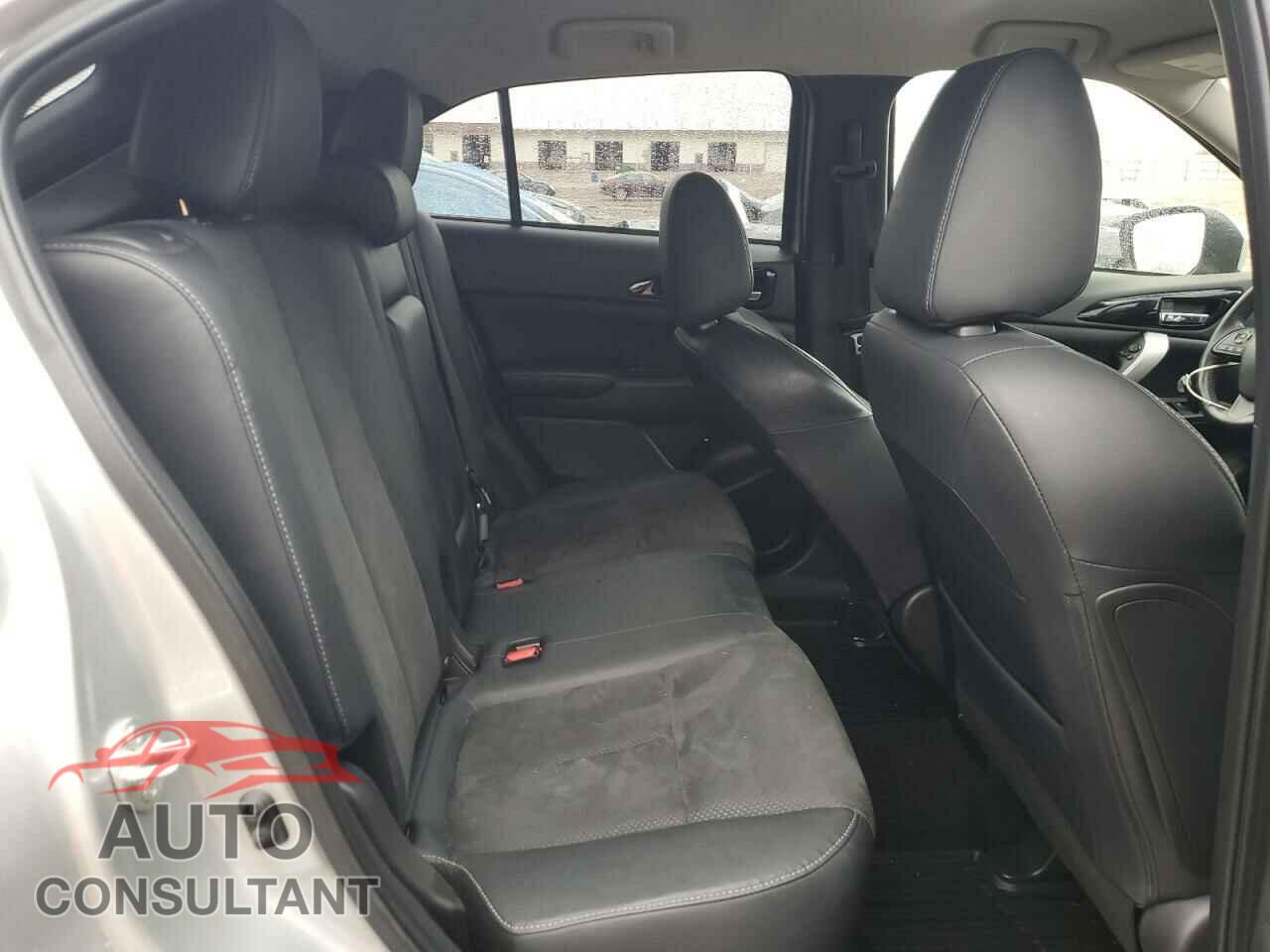 MITSUBISHI ECLIPSE 2022 - JA4ATWAA1NZ041000