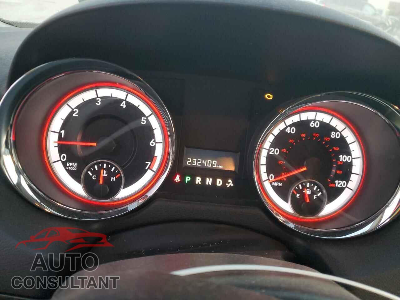 DODGE CARAVAN 2015 - 2C4RDGBG3FR558048