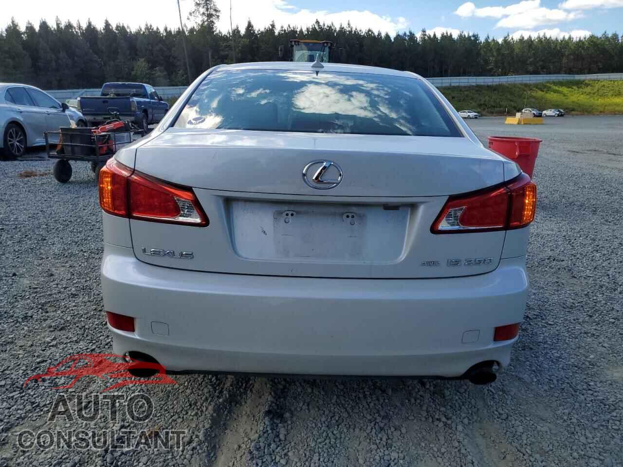 LEXUS IS 2010 - JTHCF5C25A5042639