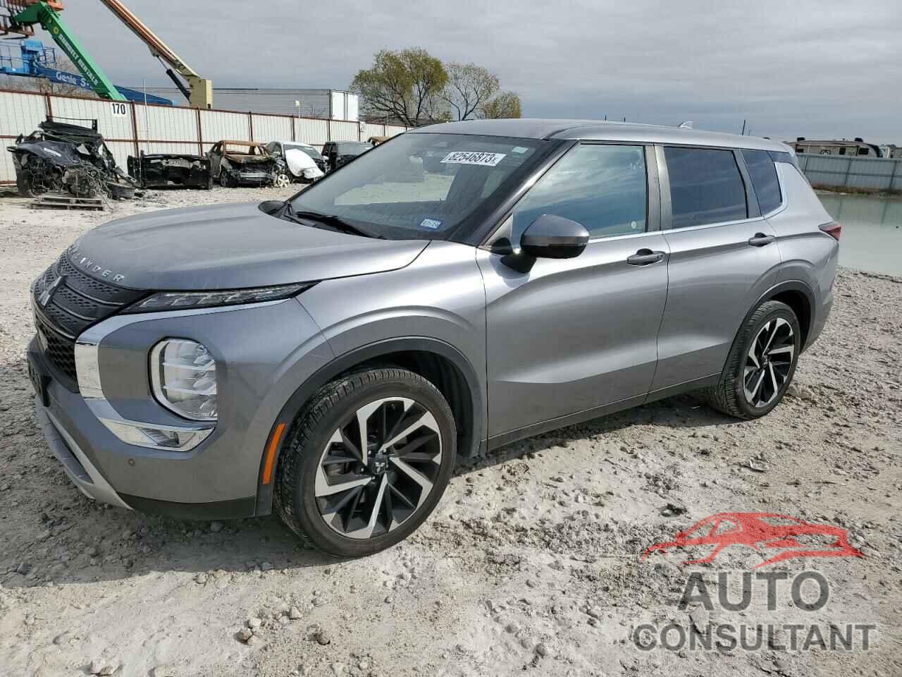 MITSUBISHI OUTLANDER 2022 - JA4J3UA84NZ016710