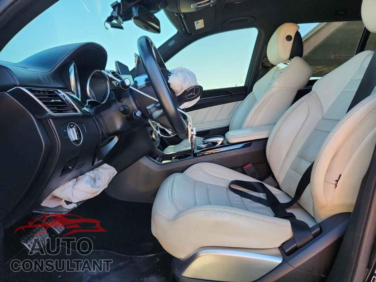 MERCEDES-BENZ GLS-CLASS 2018 - 4JGDF7FE2JB020148