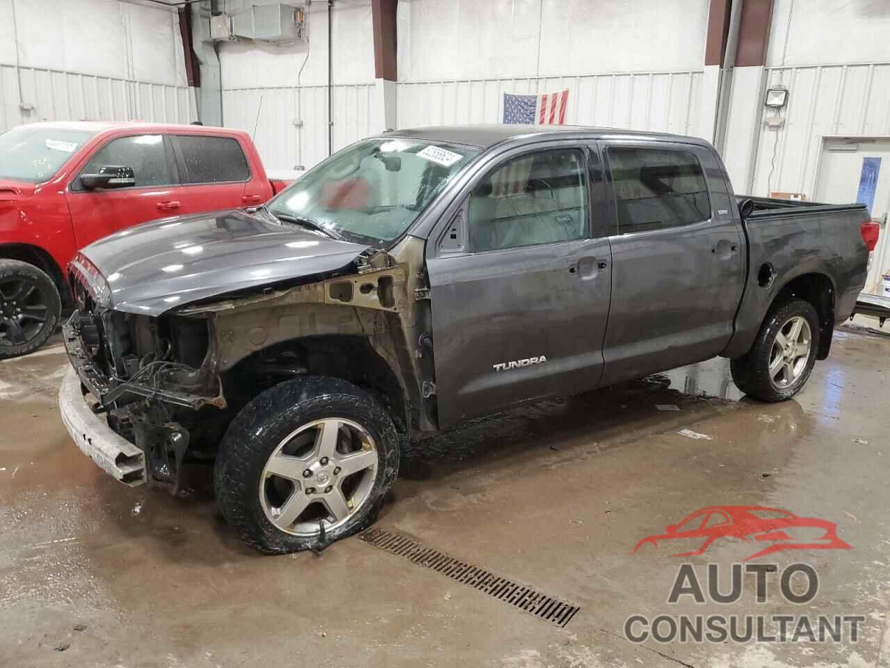 TOYOTA TUNDRA 2013 - 5TFDW5F15DX304239