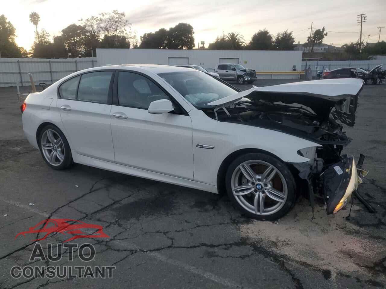 BMW 5 SERIES 2013 - WBAFR7C59DC818683