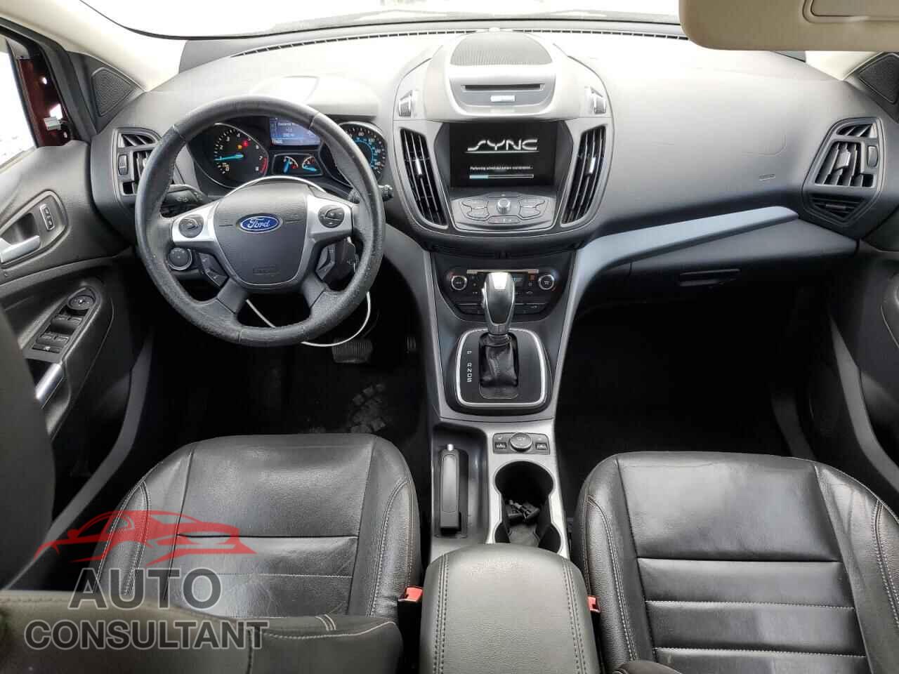 FORD ESCAPE 2014 - 1FMCU0GX3EUB30077