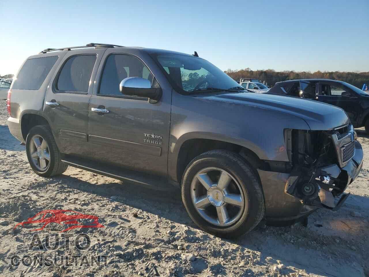 CHEVROLET TAHOE 2011 - 1GNSCAE08BR392973