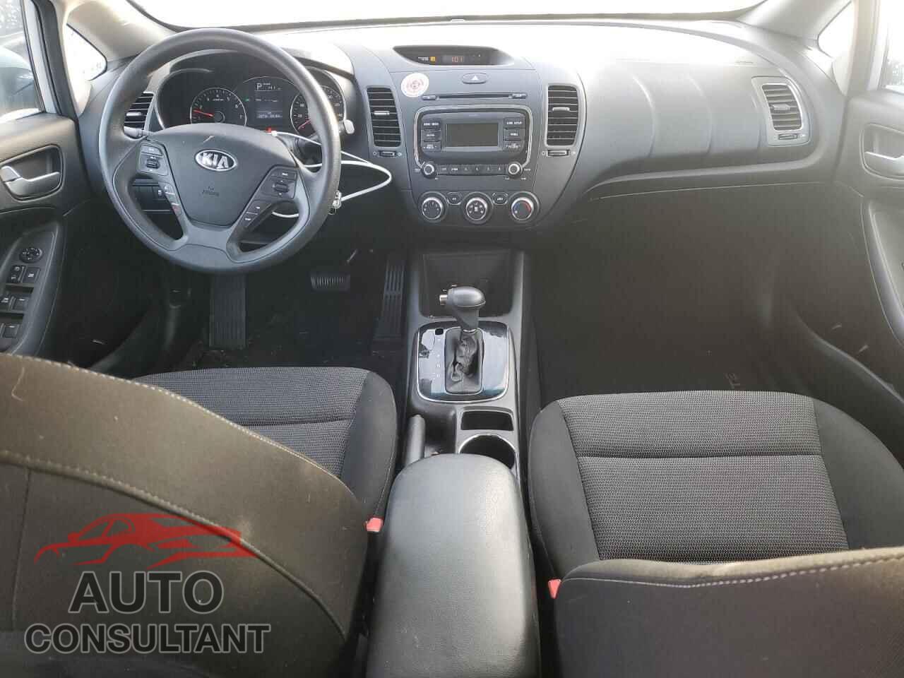 KIA FORTE 2017 - 3KPFK4A78HE037100