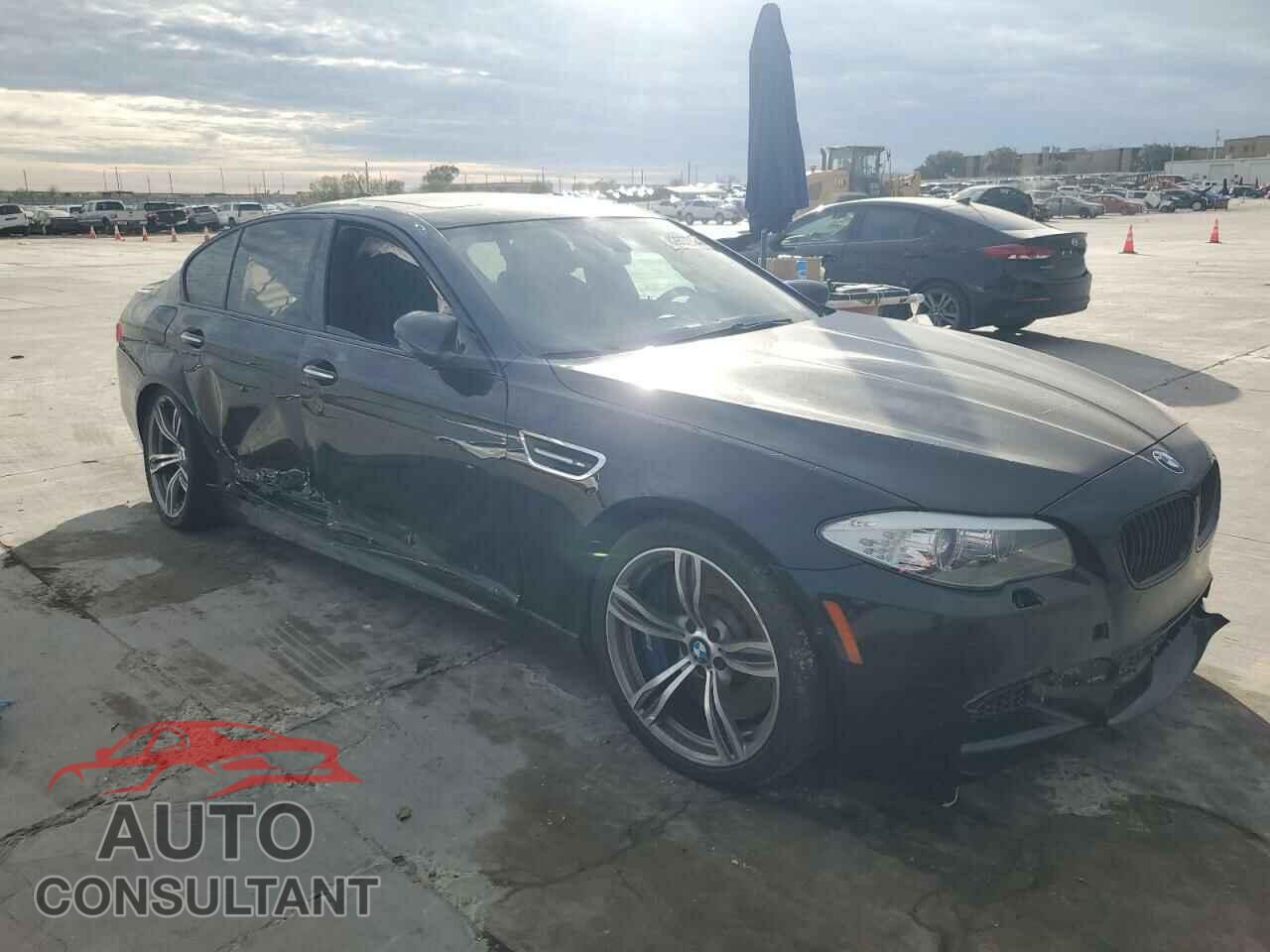BMW M5 2013 - WBSFV9C5XDC773479