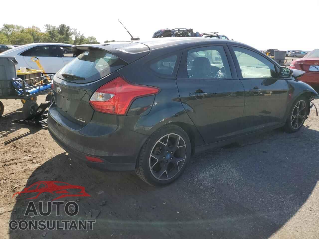 FORD FOCUS 2013 - 1FADP3K28DL180500