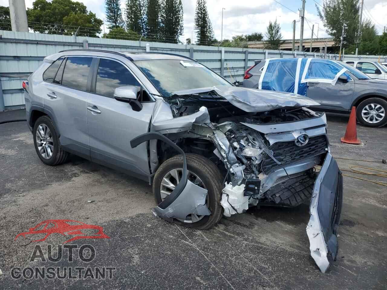 TOYOTA RAV4 2022 - 2T3C1RFVXNC190816