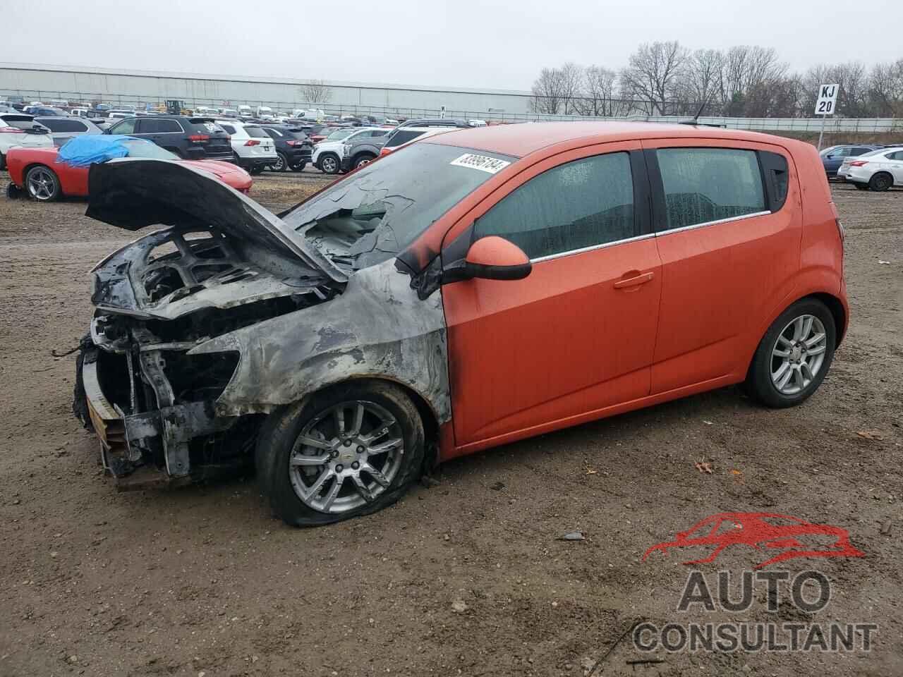 CHEVROLET SONIC 2012 - 1G1JC6SH3C4170067