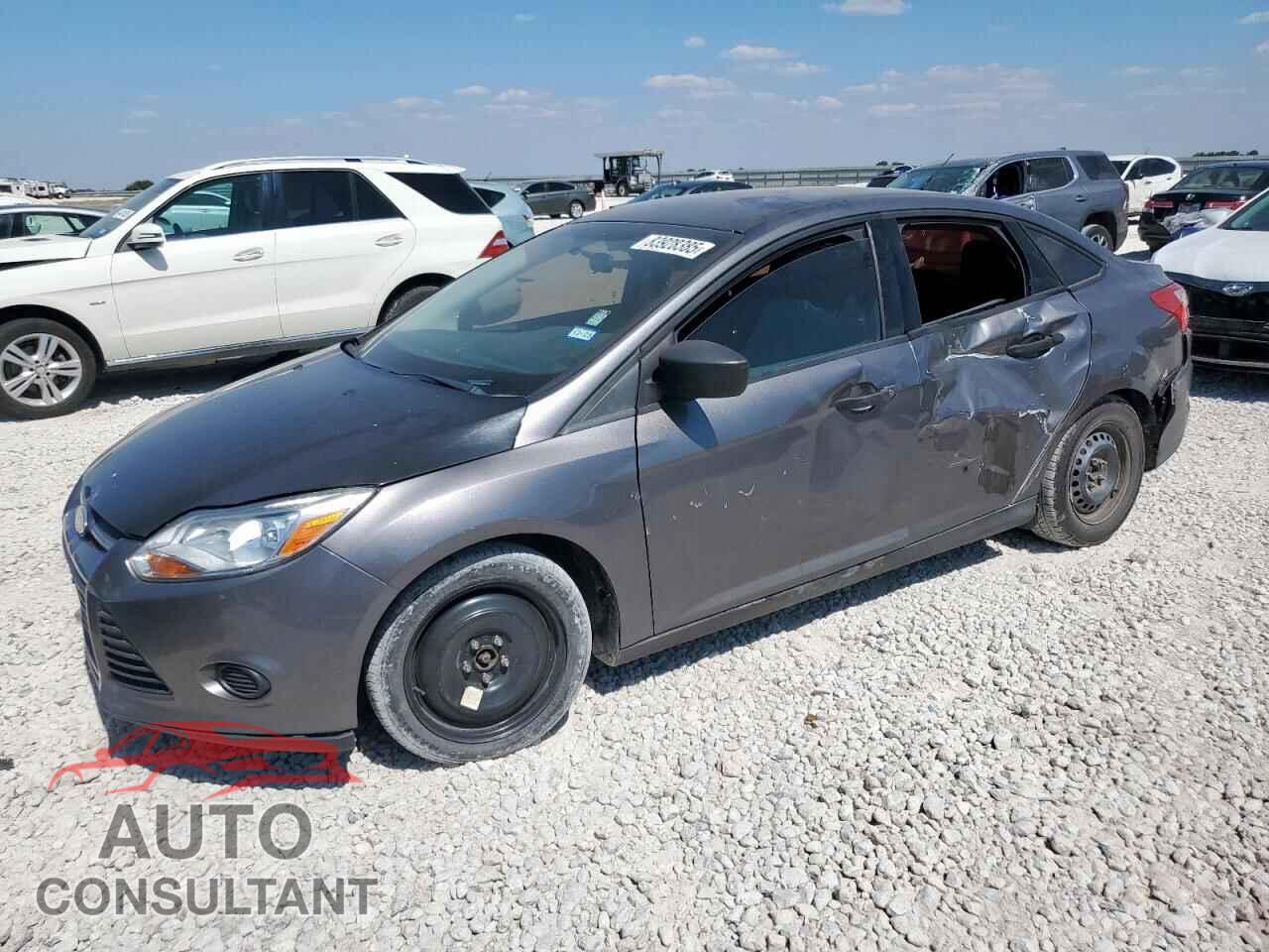 FORD FOCUS 2014 - 1FADP3E2XEL196369