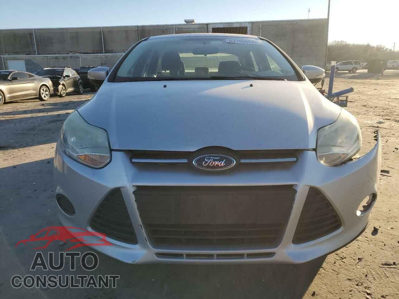 FORD FOCUS 2014 - 1FADP3F27EL417294
