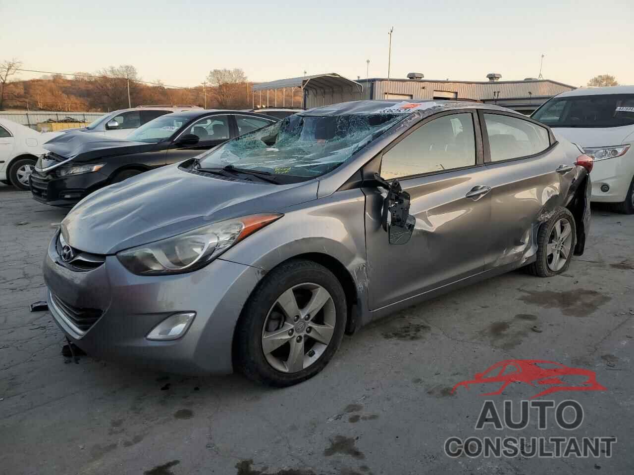 HYUNDAI ELANTRA 2013 - KMHDH4AE6DU937747