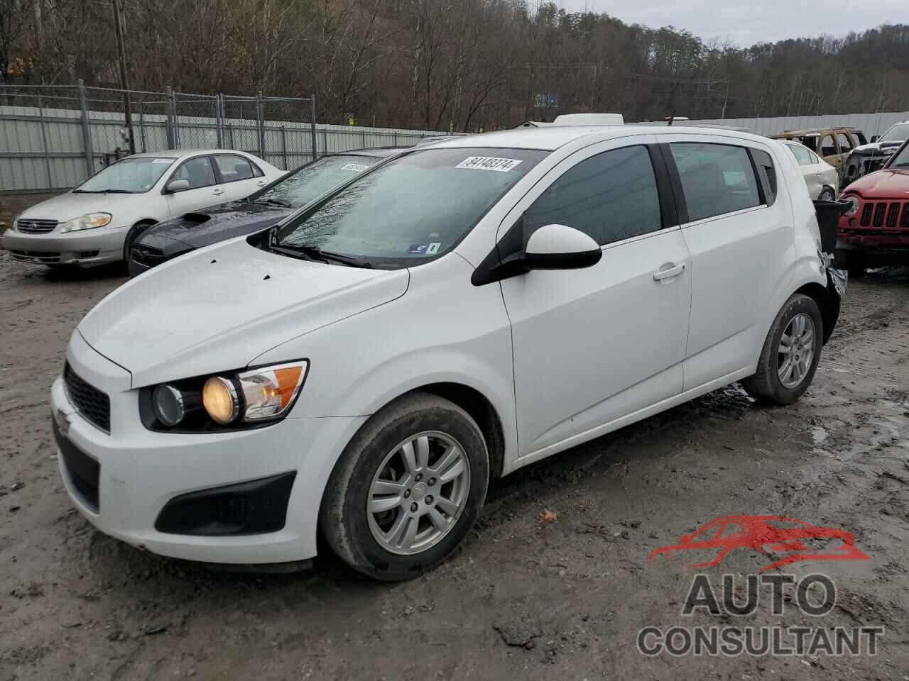 CHEVROLET SONIC 2013 - 1G1JD6SH7D4118570