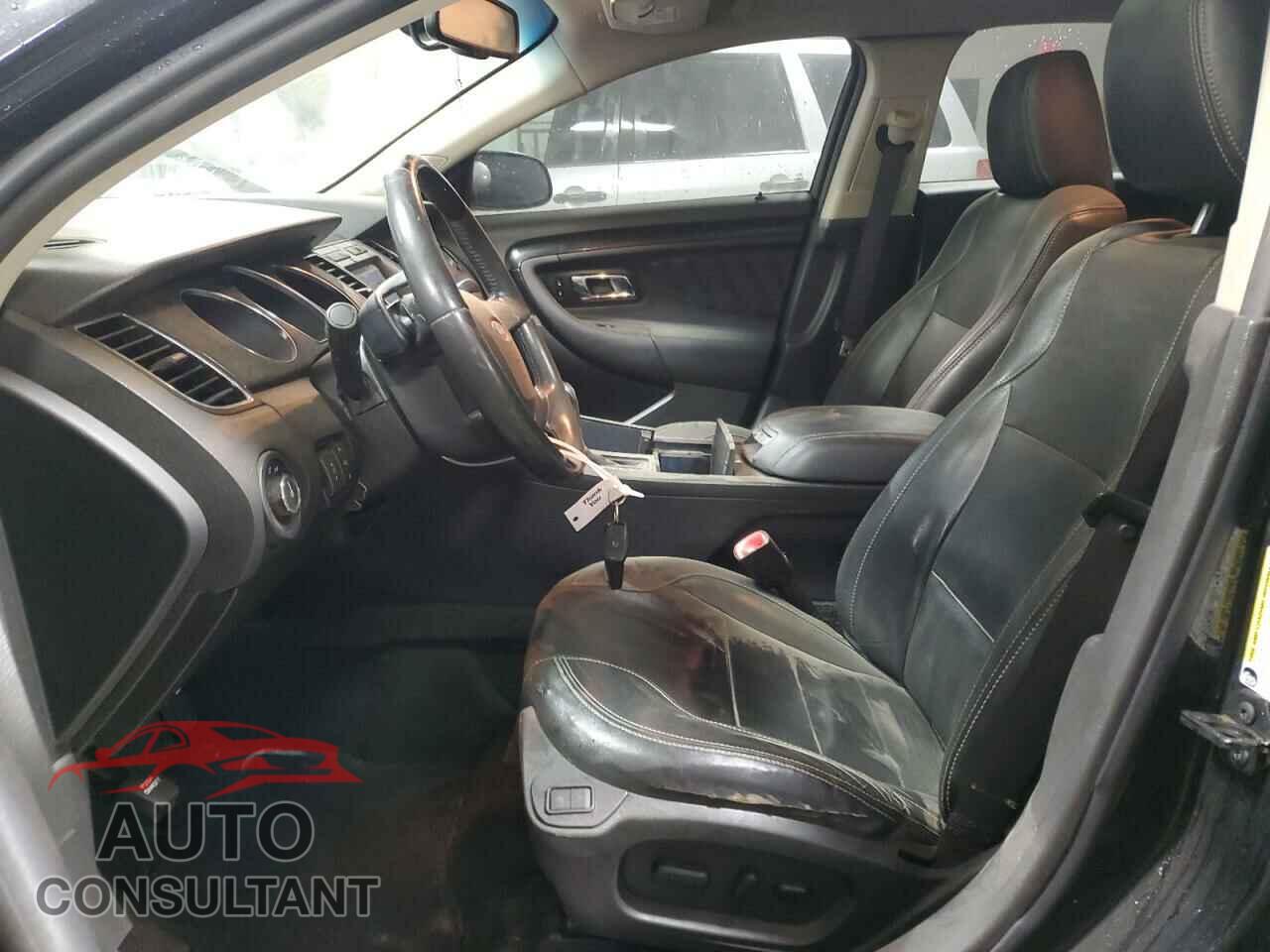 FORD TAURUS 2011 - 1FAHP2FW7BG112655