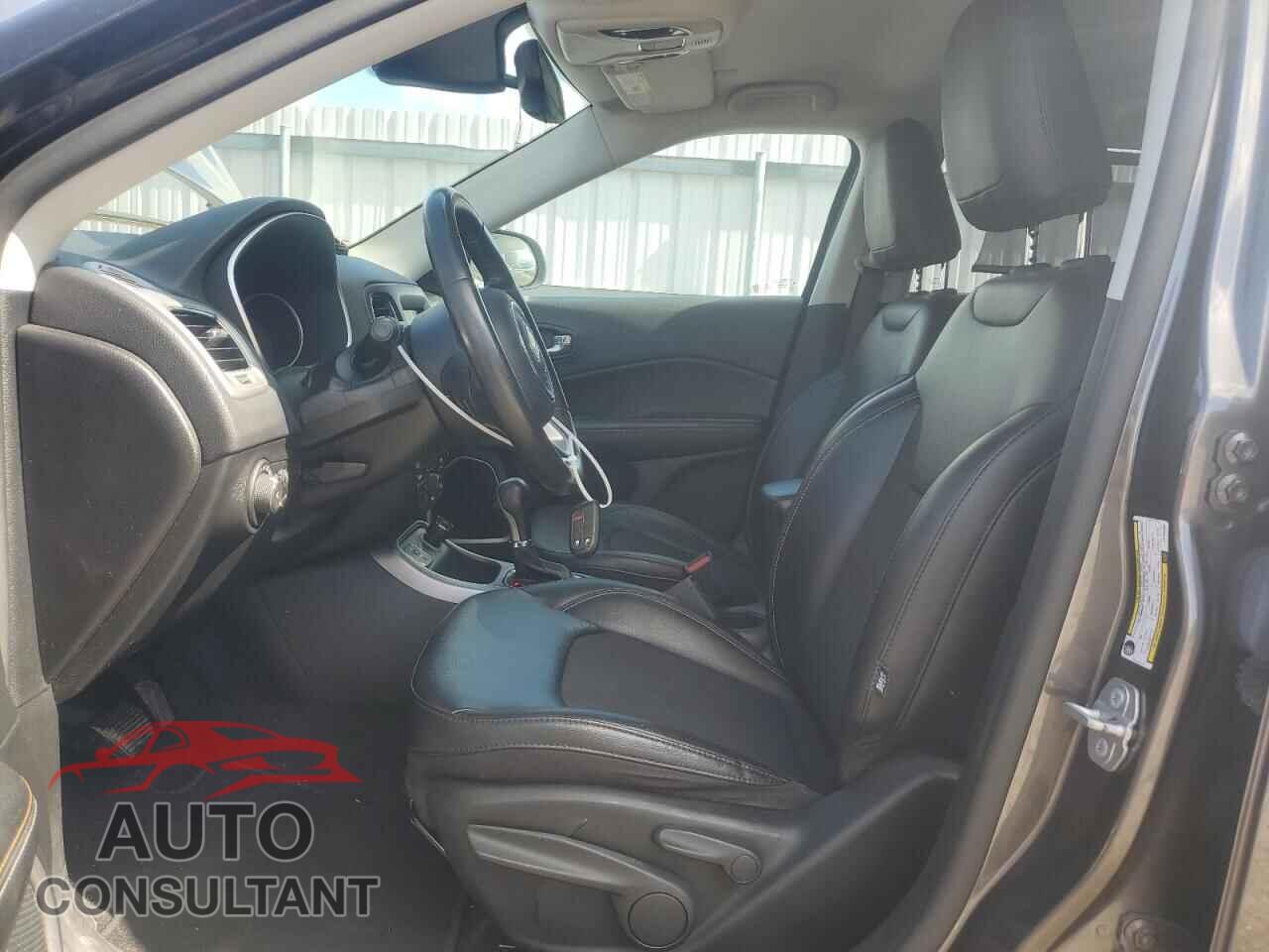 JEEP COMPASS 2020 - 3C4NJCBB3LT102368
