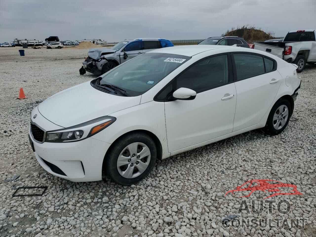 KIA FORTE 2017 - 3KPFK4A79HE084989