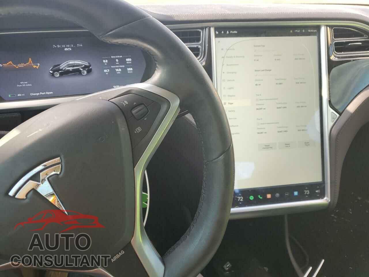TESLA MODEL S 2013 - 5YJSA1DN0DFP10654