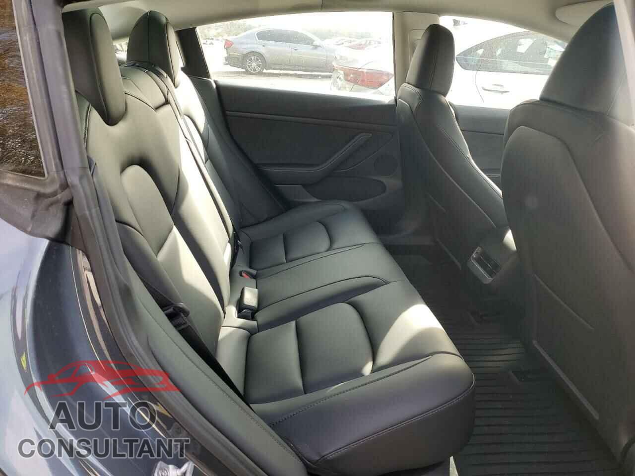 TESLA MODEL 3 2023 - 5YJ3E1EA7PF543637