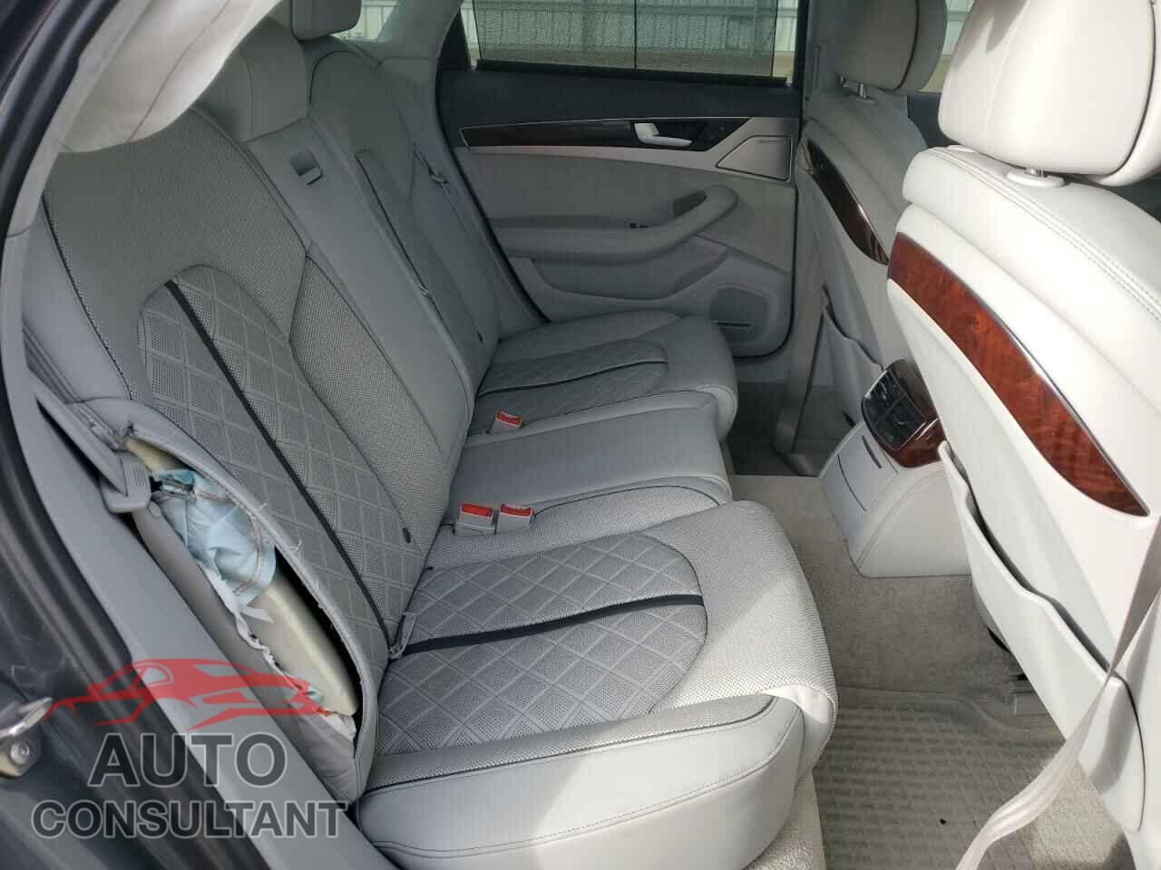 AUDI S8 2014 - WAUD2AFD0EN004276