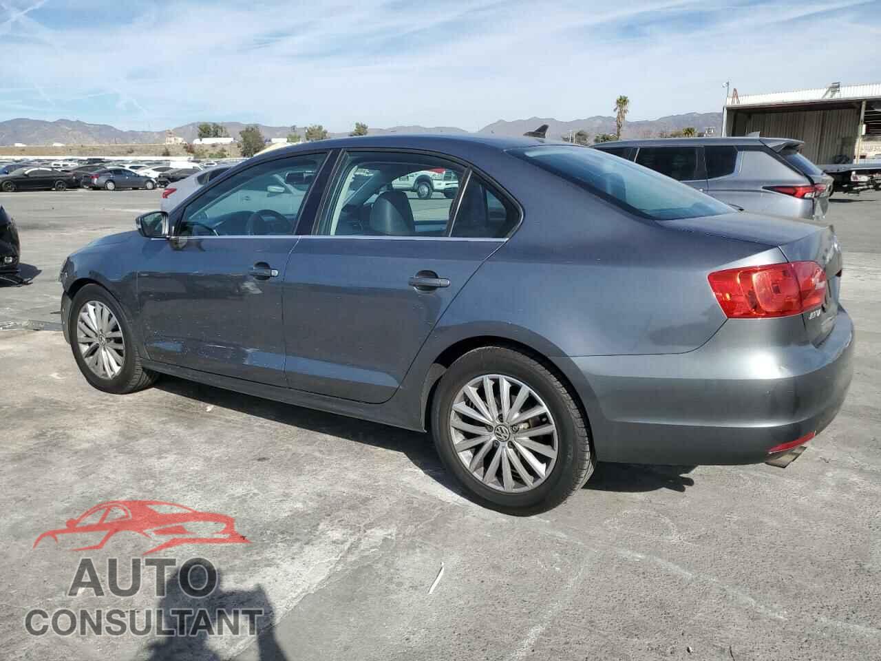 VOLKSWAGEN JETTA 2012 - 3VWLP7AJ7CM322576