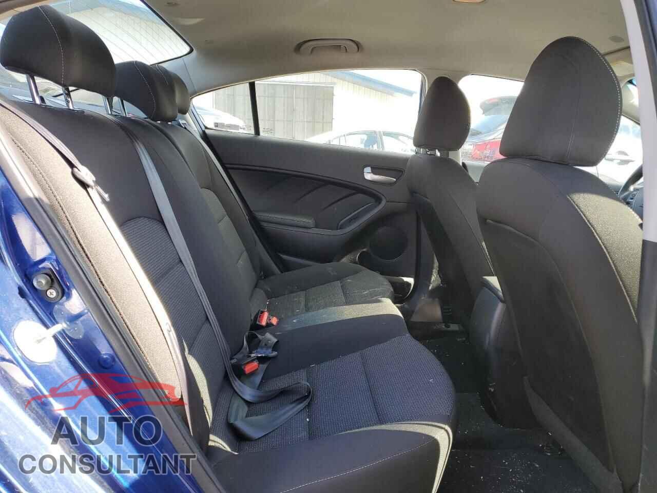KIA FORTE 2017 - 3KPFK4A78HE148116