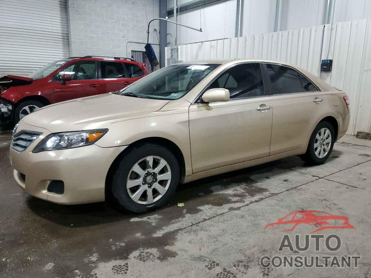 TOYOTA CAMRY 2011 - 4T1BF3EK2BU181046