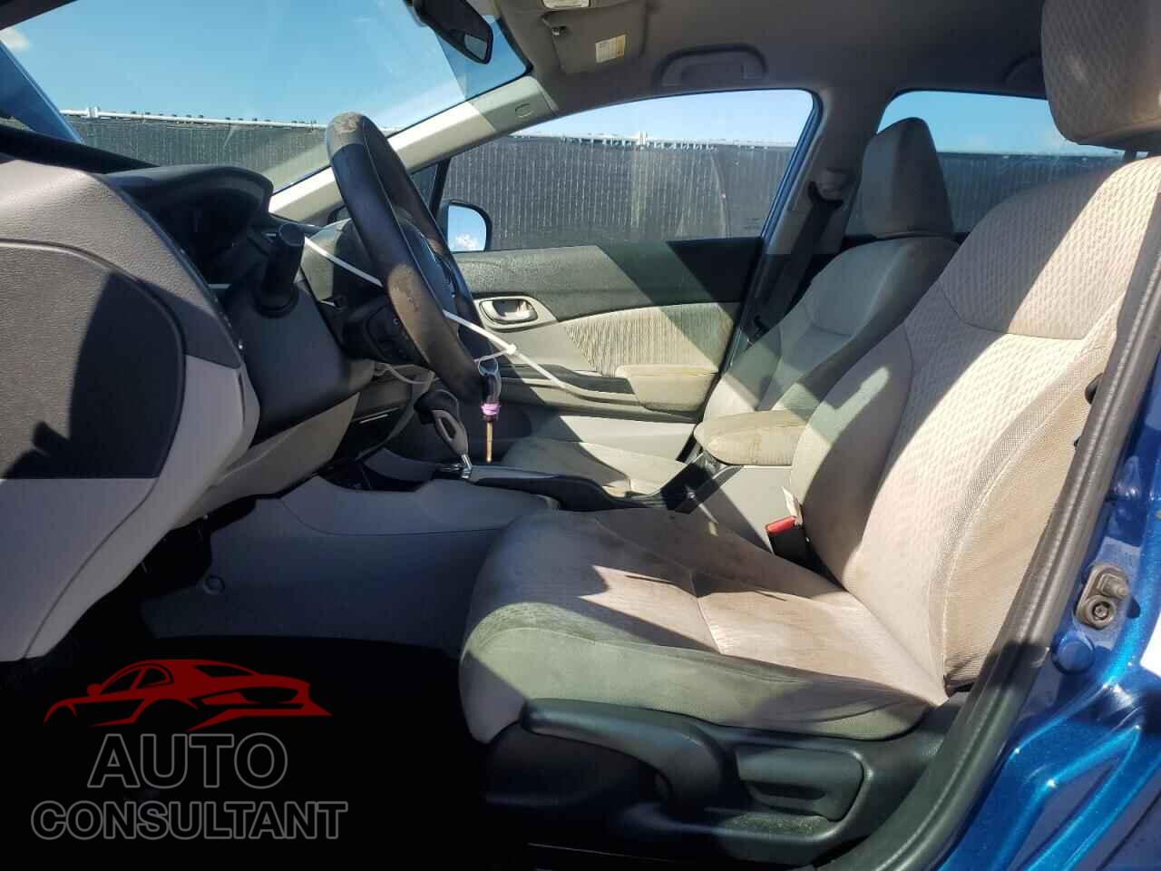 HONDA CIVIC 2015 - 19XFB2F58FE053340