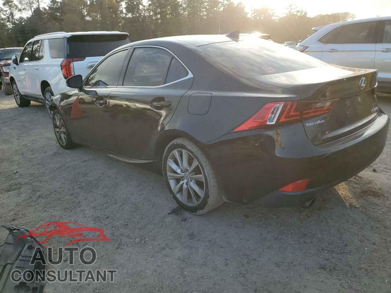 LEXUS IS 2016 - JTHBA1D20G5030411