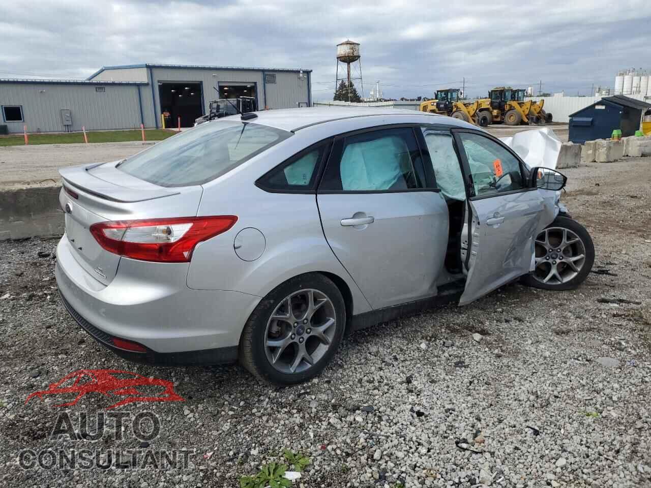FORD FOCUS 2013 - 1FADP3F27DL211875