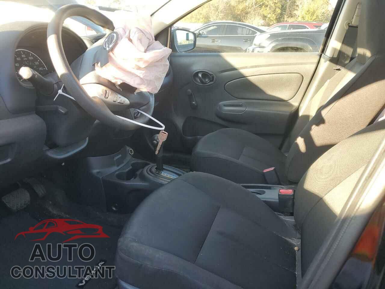 NISSAN VERSA 2017 - 3N1CN7AP3HL820240