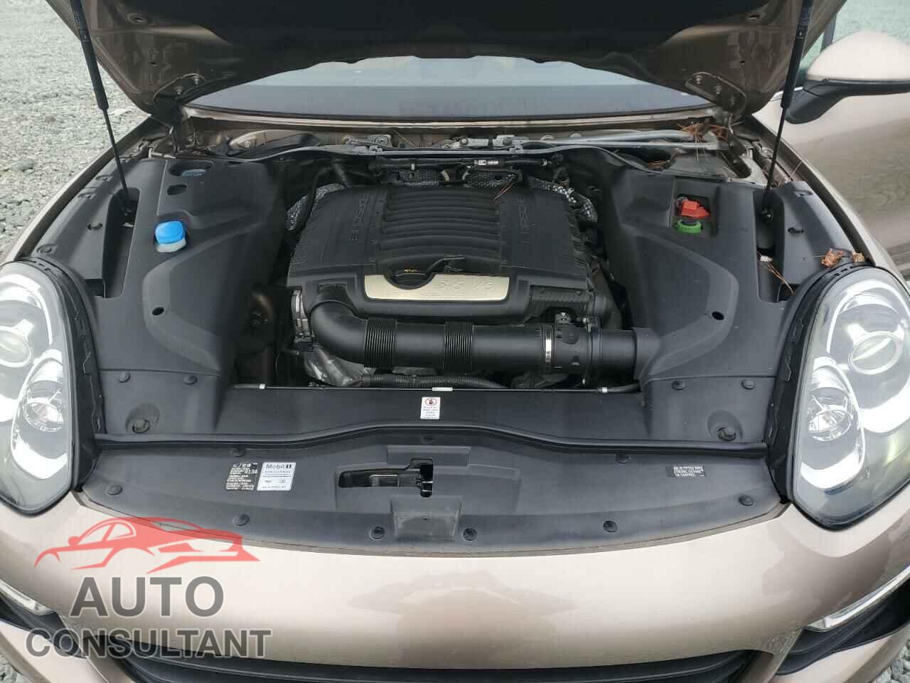 PORSCHE CAYENNE 2016 - WP1AA2A24GLA08803