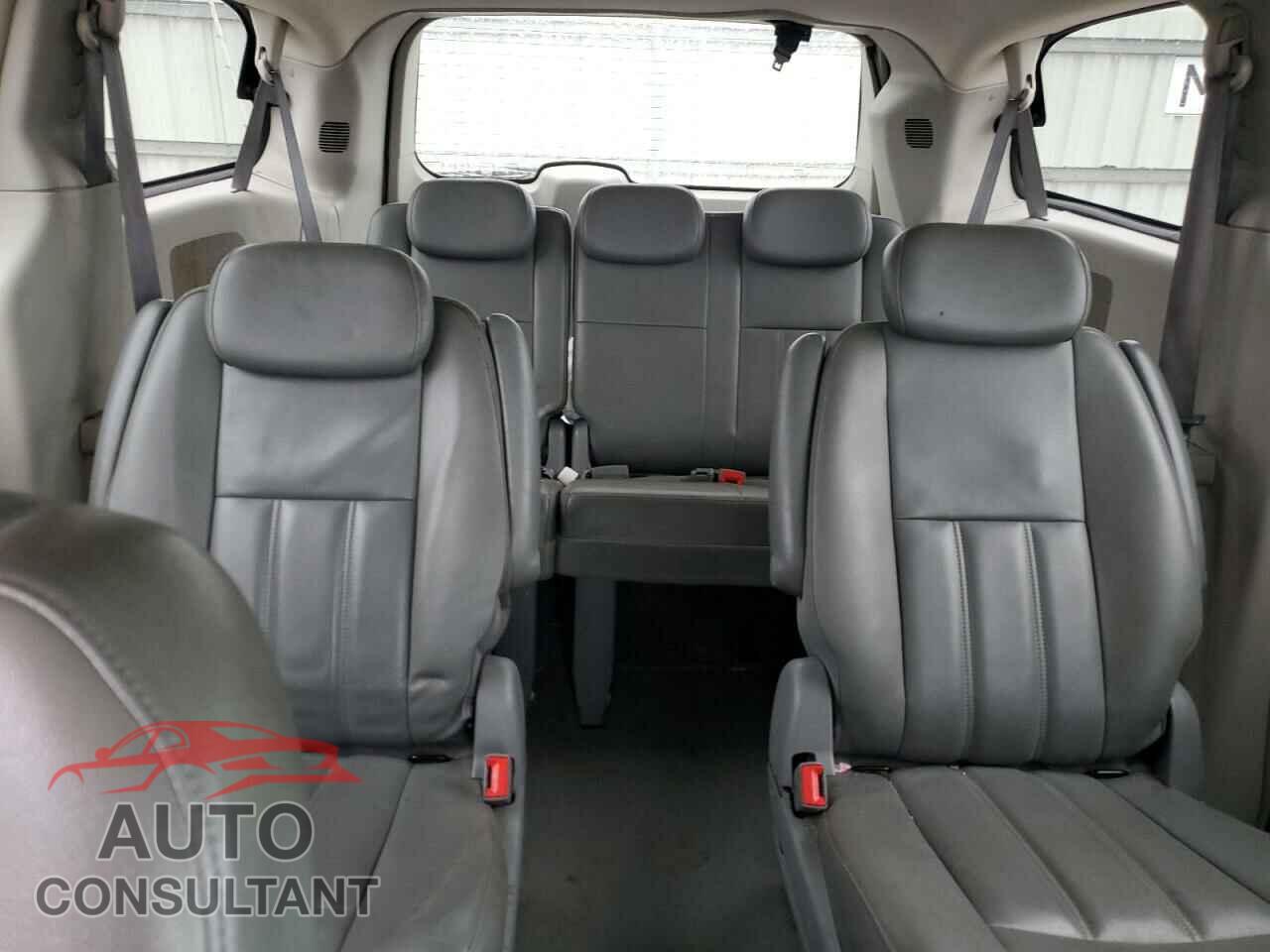 DODGE CARAVAN 2010 - 2D4RN5DX4AR239431