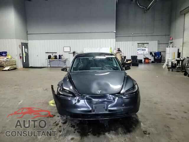 TESLA MODEL 3 2025 - 5YJ3E1EB7SF929055