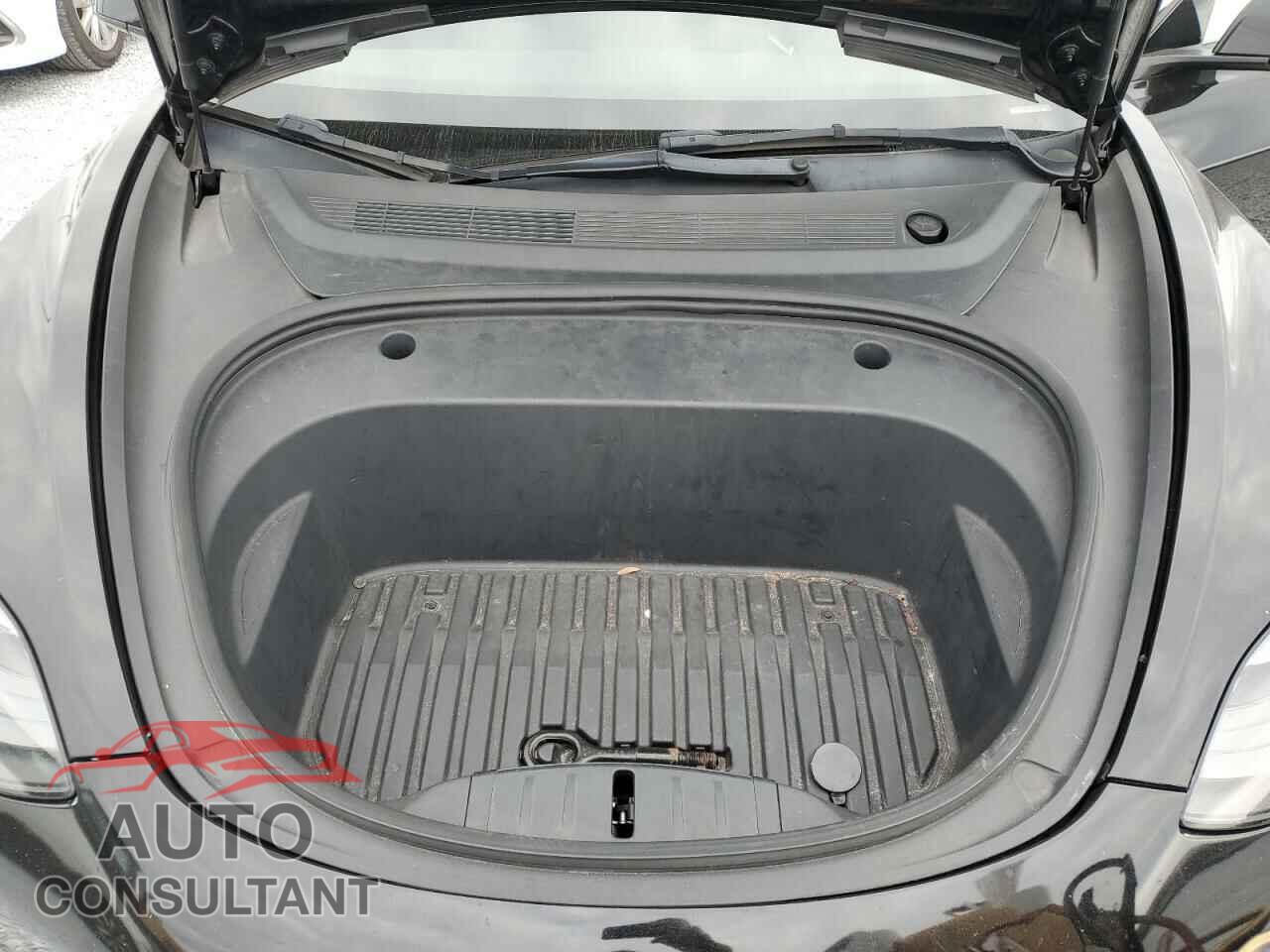 TESLA MODEL 3 2022 - 5YJ3E1EB7NF187938
