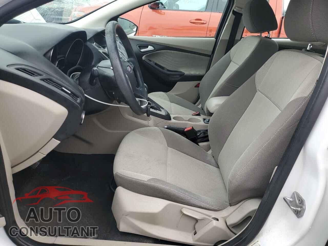 FORD FOCUS 2014 - 1FADP3F29EL376411