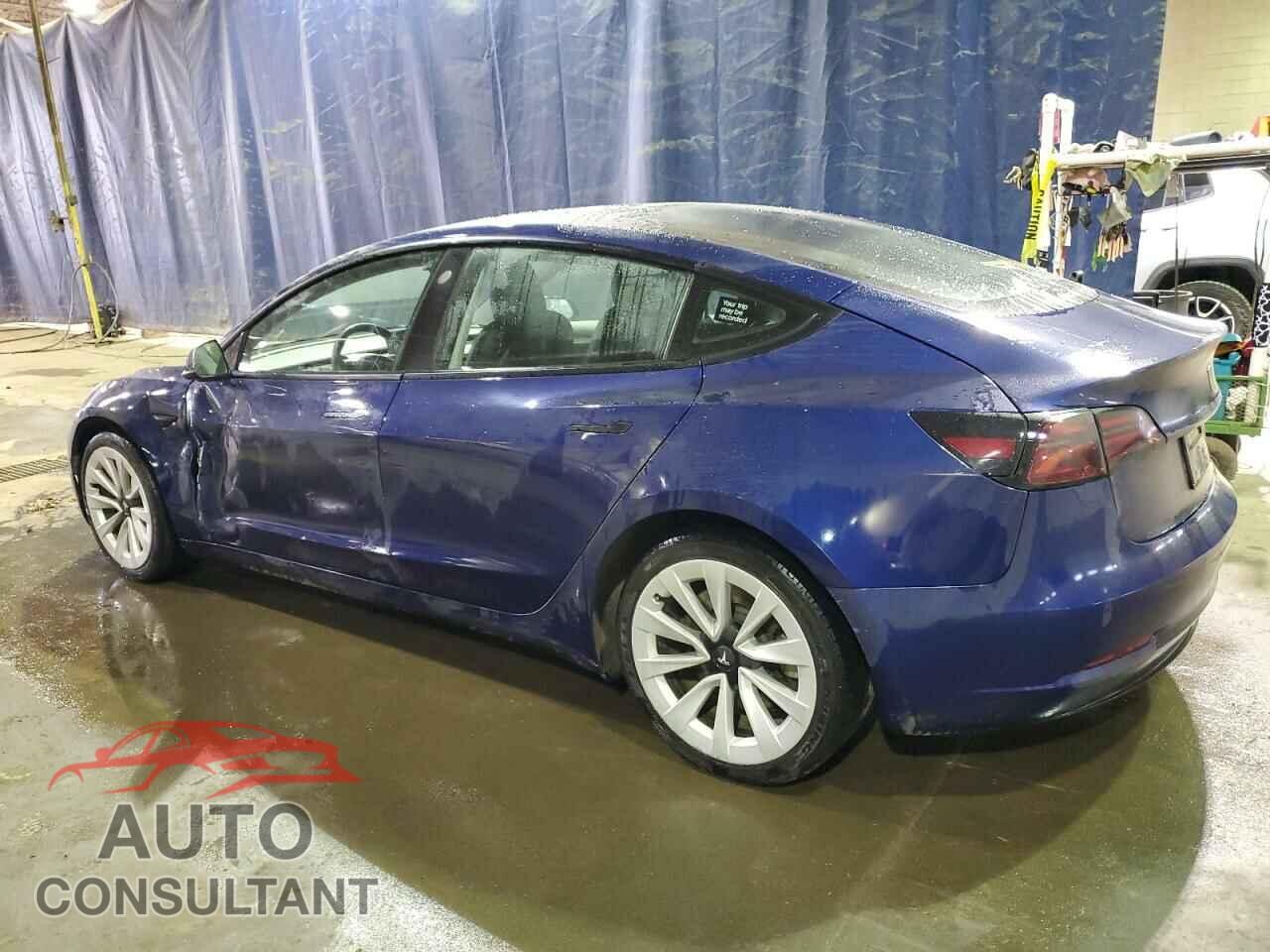 TESLA MODEL 3 2022 - 5YJ3E1EA6NF371596