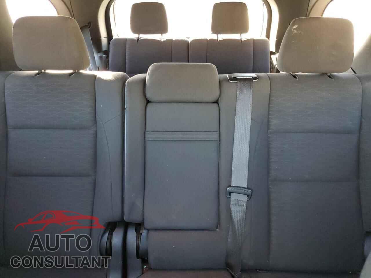 DODGE DURANGO 2018 - 1C4RDJAG5JC116002