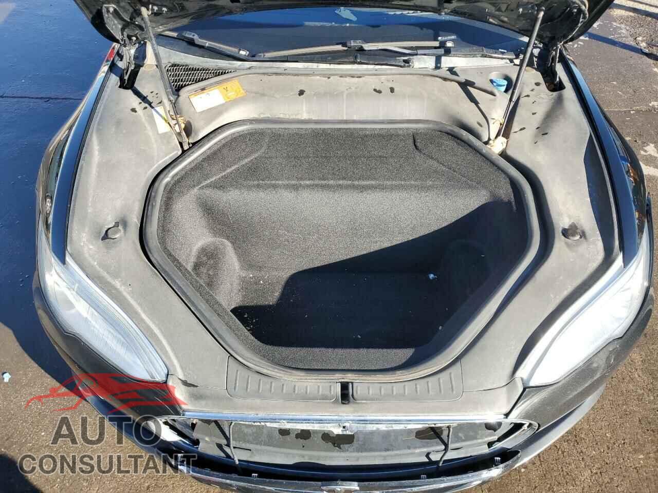 TESLA MODEL S 2014 - 5YJSA1H27EFP68147