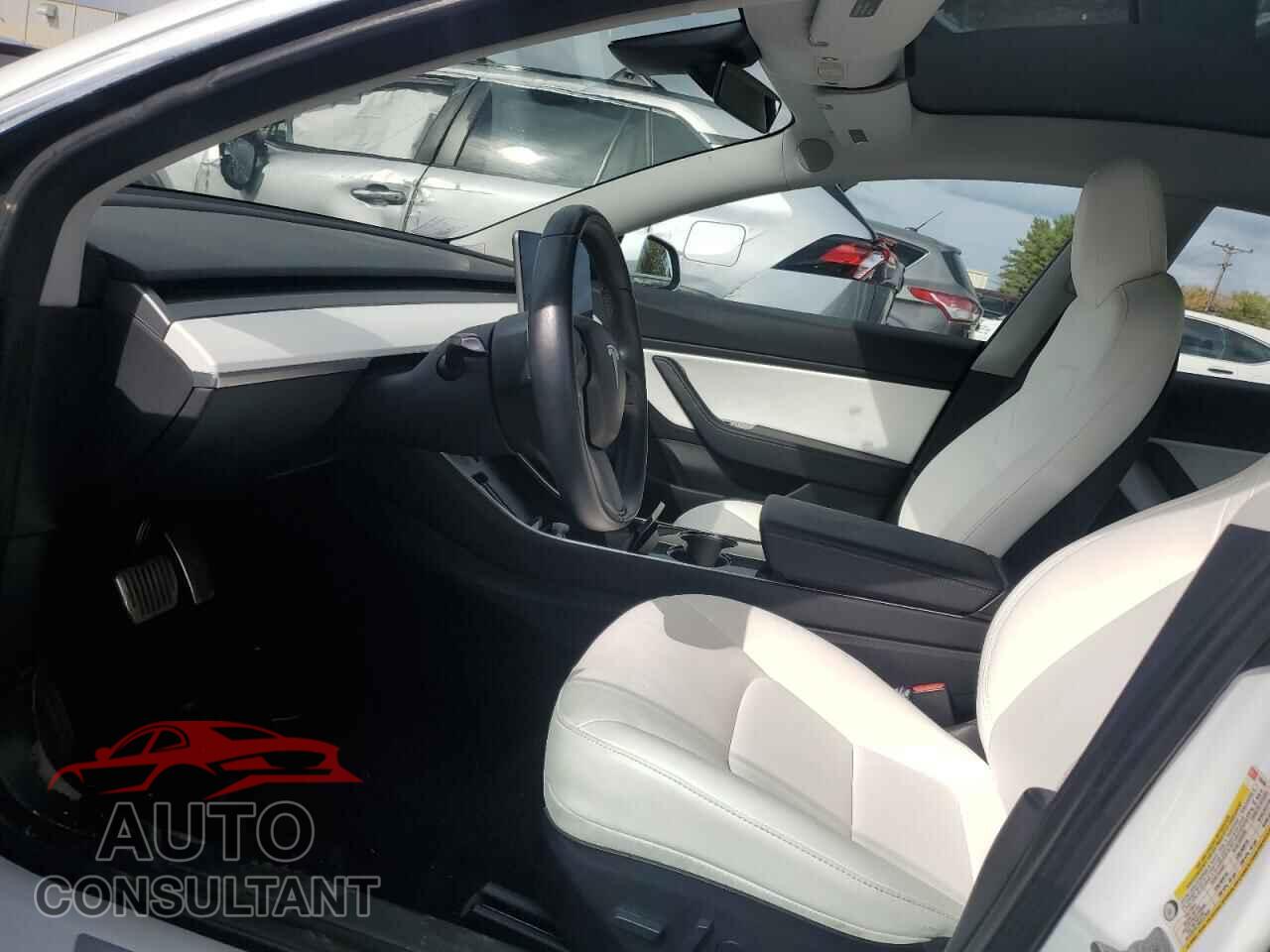 TESLA MODEL 3 2018 - 5YJ3E1EB6JF135209