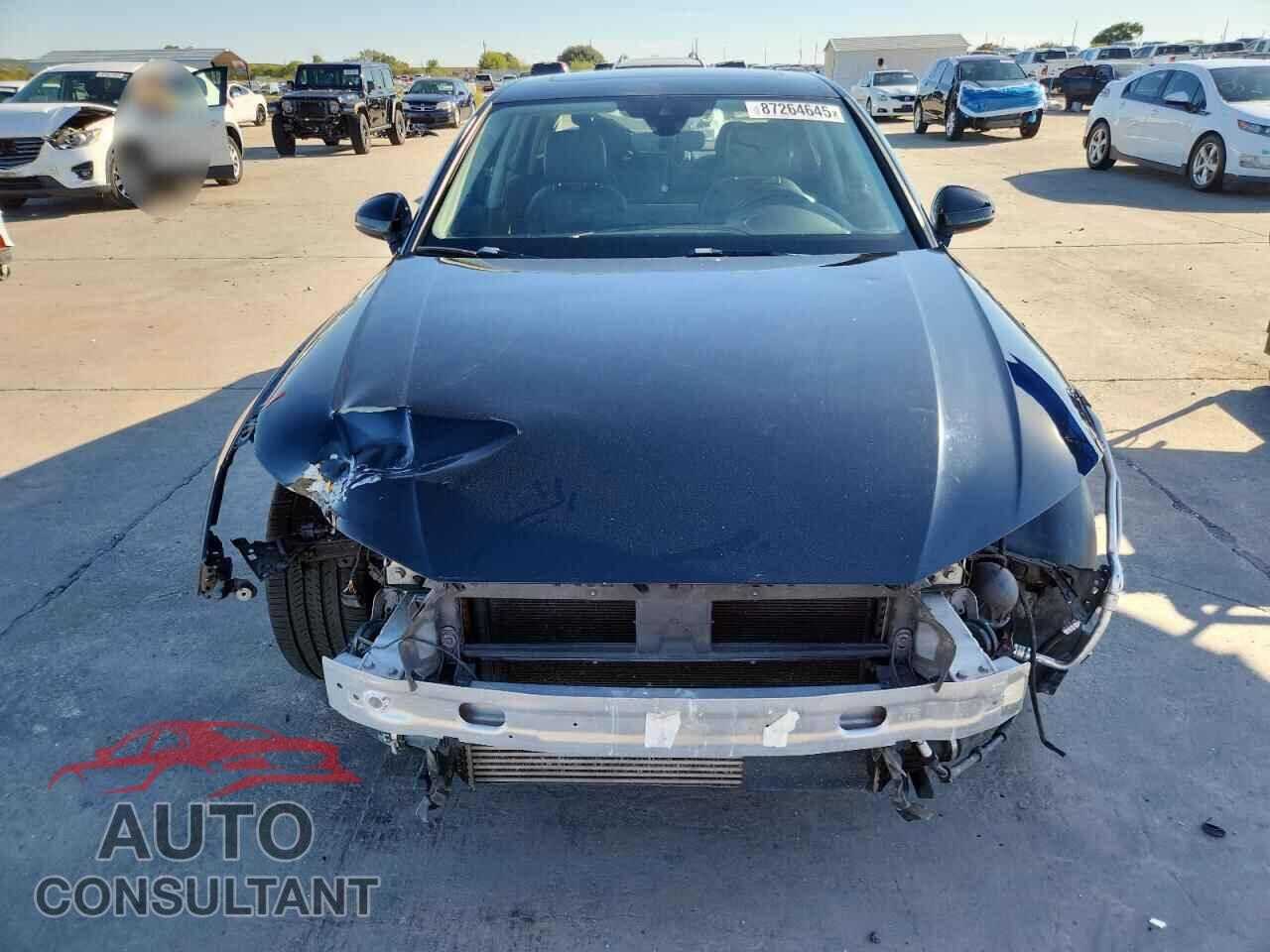 AUDI A4 2017 - WAULNAF49HN017468