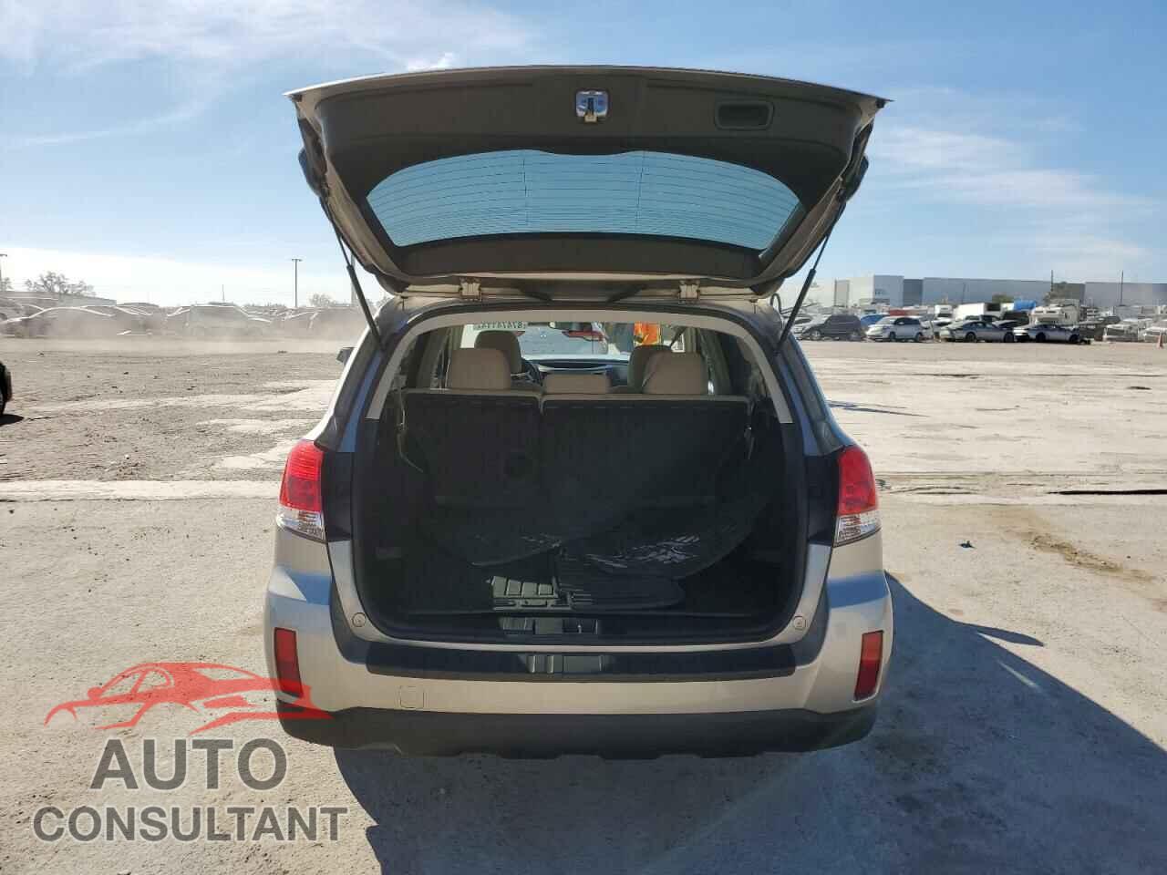 SUBARU OUTBACK 2014 - 4S4BRCCC8E3282458