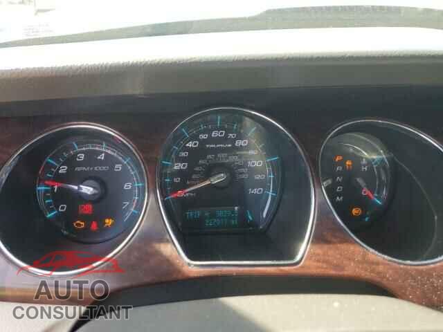 FORD TAURUS 2011 - 1FAHP2FW1BG111274